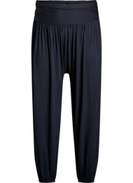 Rennot haaremihousut, Musta