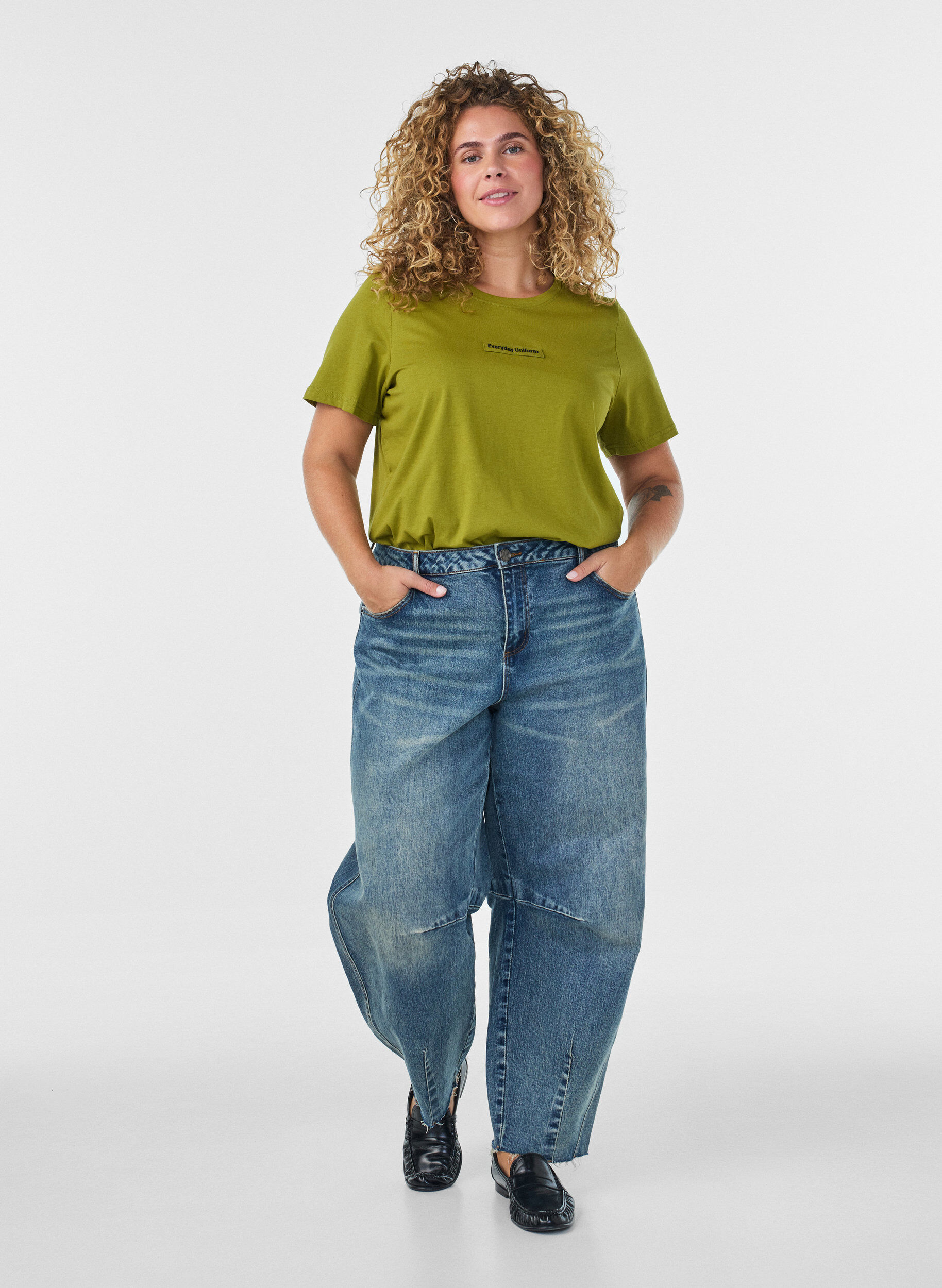ZizziPuuvillainen T-paita tekstimerkill&auml;, Vihre&auml;, Model image number 1