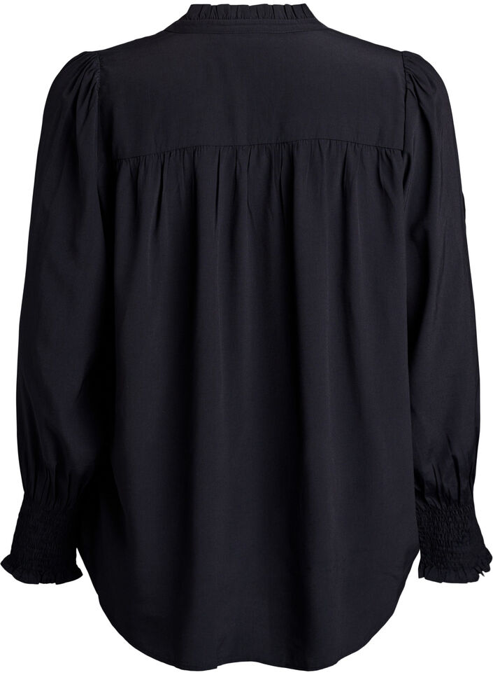 Pusero r&ouml;yhel&ouml;kauluksella ja rypytyksill&auml;, Musta, Packshot image number 1