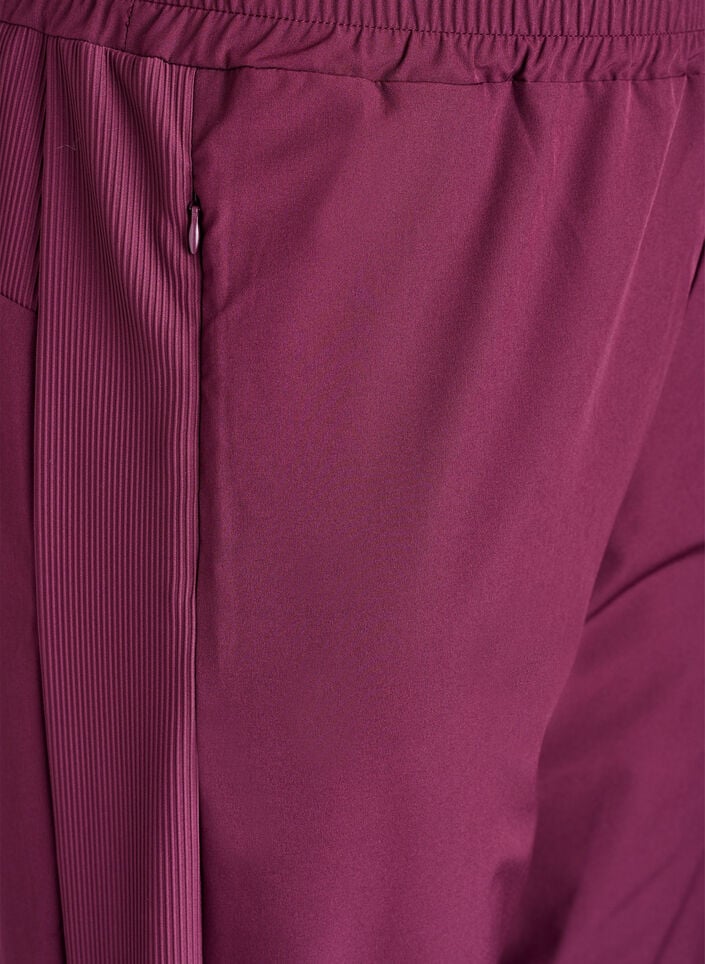 Kevyet treenihousut taskuilla, Punainen, Packshot image number 2