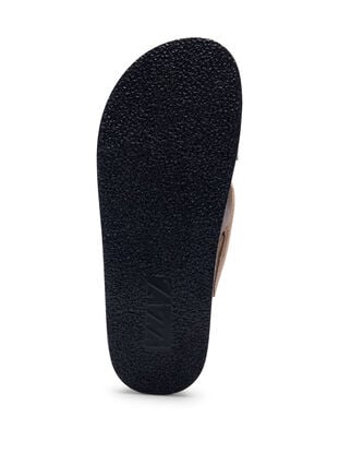 Tekomokkaiset sandaalit ristikkäisillä remmeillä, Woodsmoke, Packshot image number 4