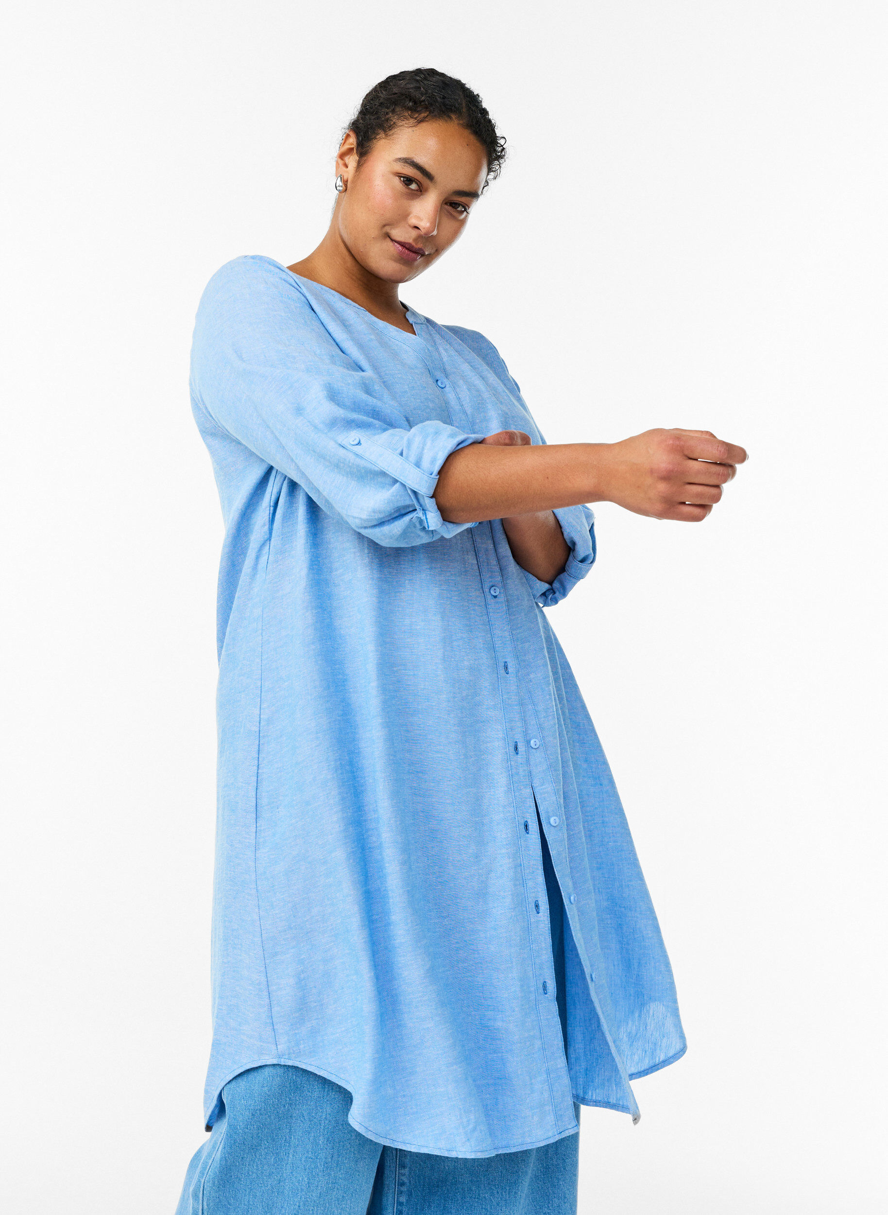 ZizziPitk&auml; paita pellavasta ja viskoosista, Sininen, Model image number 3
