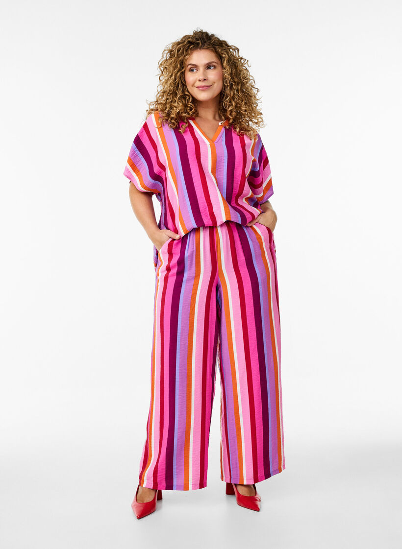 Raidallinen viskoosipusero lyhyillä hihoilla, Vaaleanpunainen, Model image number 1