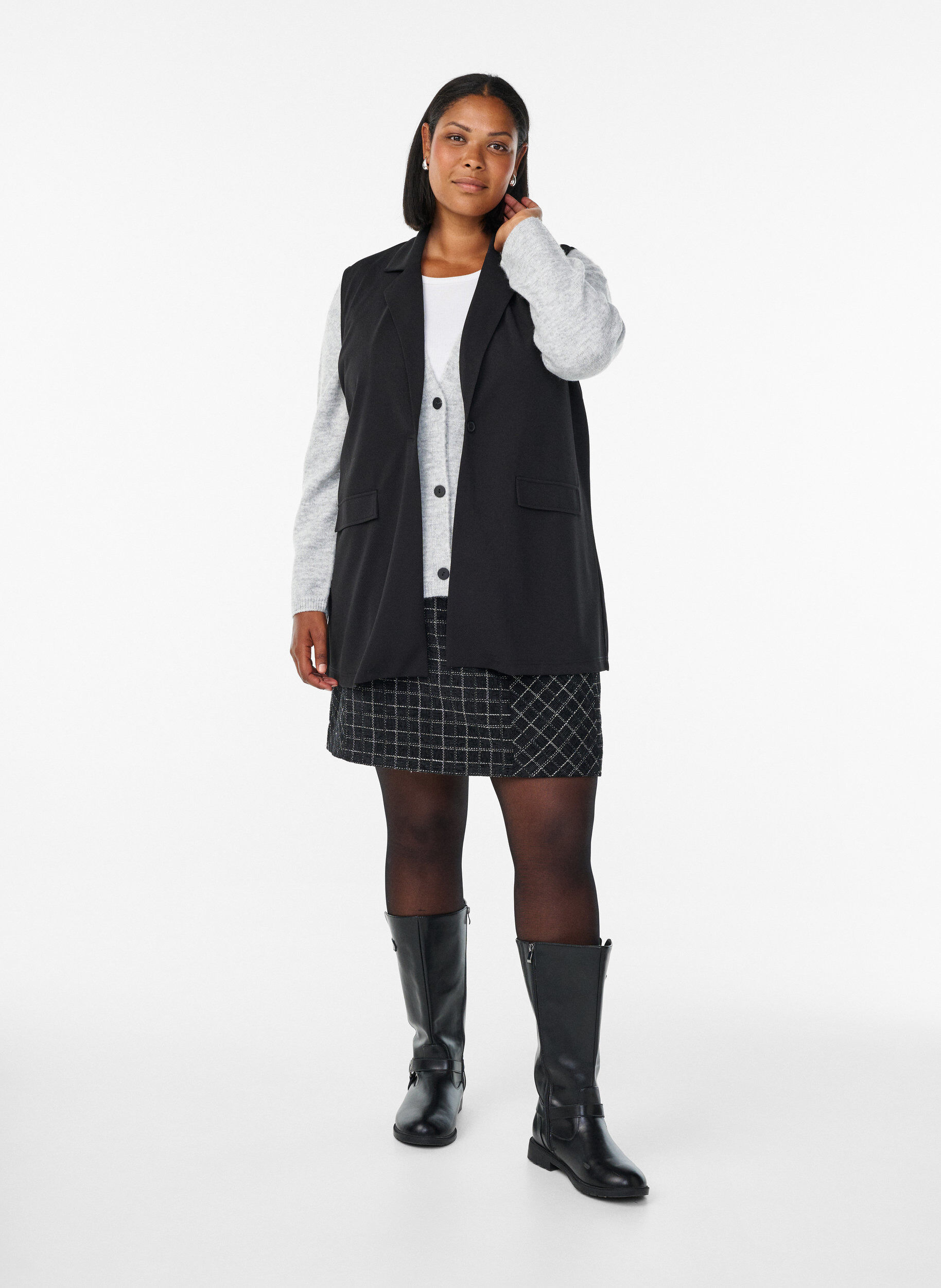 Zizzi Hihaton bleiseriliivi klassisilla kauluksilla, Musta, Model image number 1