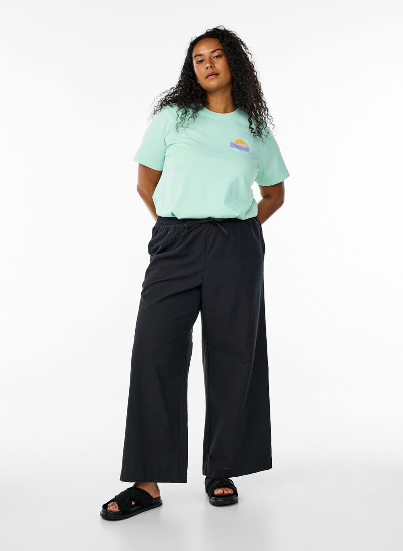 Luomupuuvillainen t-paita selk&auml;printill&auml;, Vihre&auml;, Model image number 1