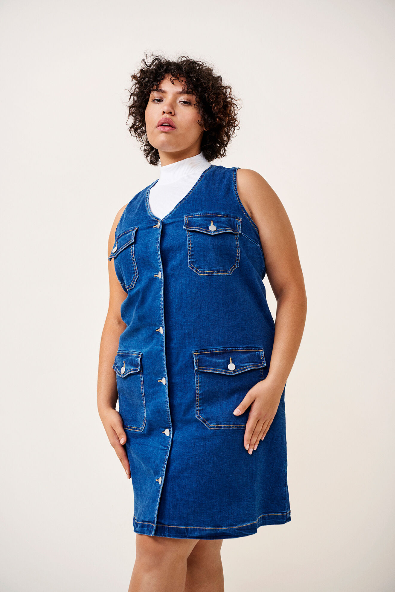 Zizzi Poolokaulus, , Model