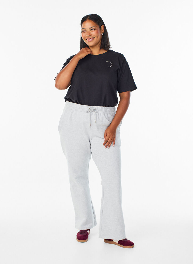 Urheilullinen t-paita luomupuuvillasta, Musta, Model image number 1