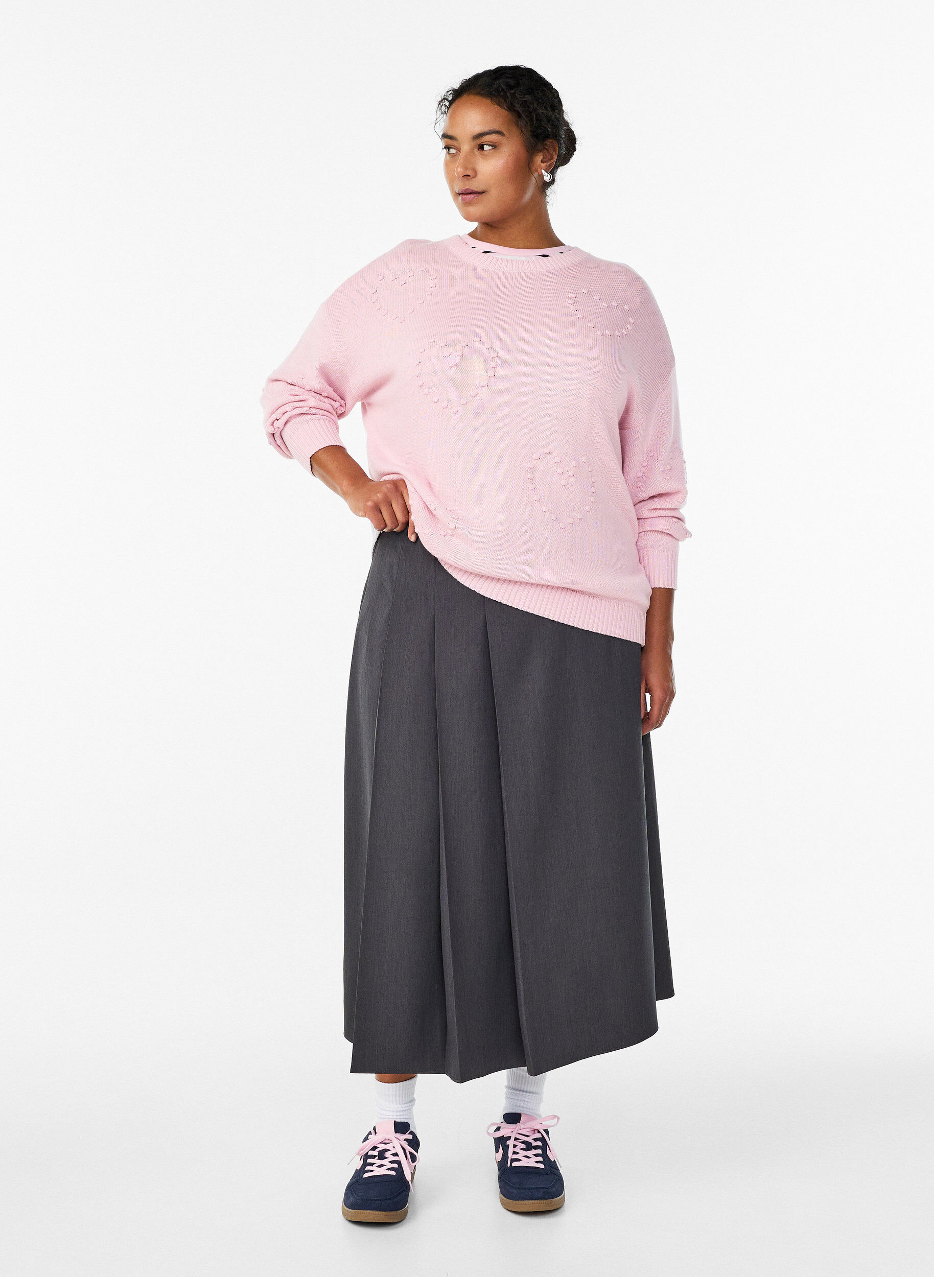 Midihame leveill&auml; laskoksilla, Harmaa, Model