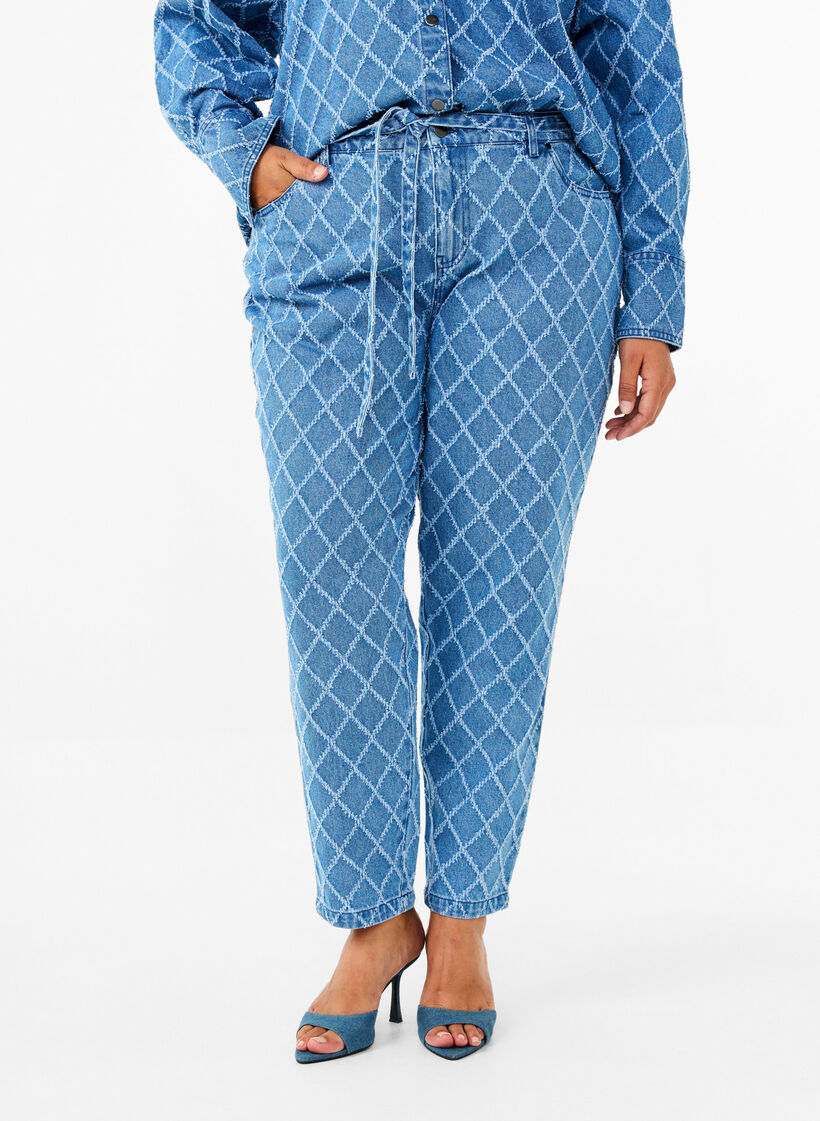 Vajaamittaiset Mille-farkut, jotka on kuvioitu kulutetun näköisiksi, Blue Denim, Model image number 2