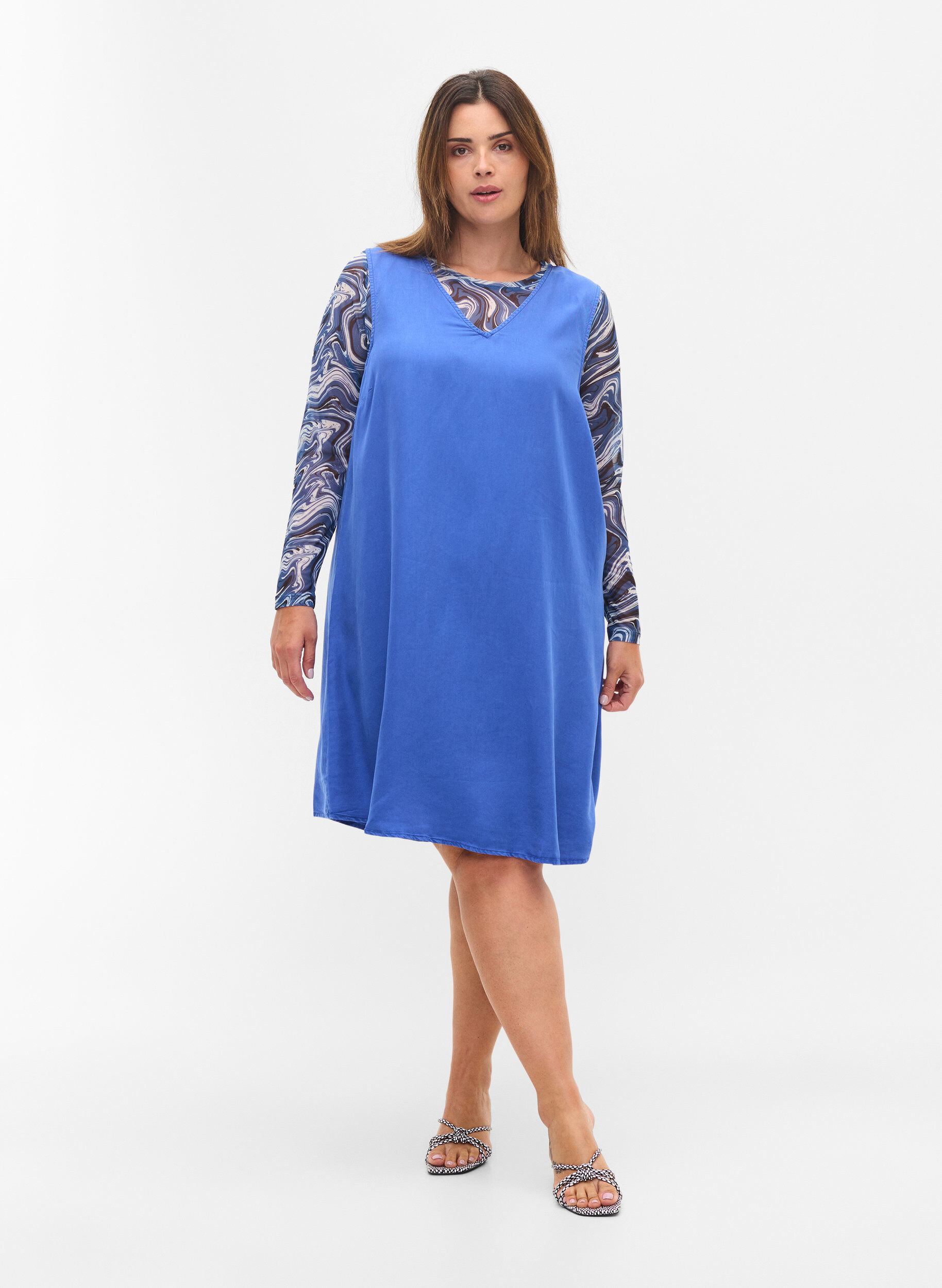 Zizzi Mekko v-p&auml;&auml;ntiell&auml;, Dazzling Blue, Model image number 2