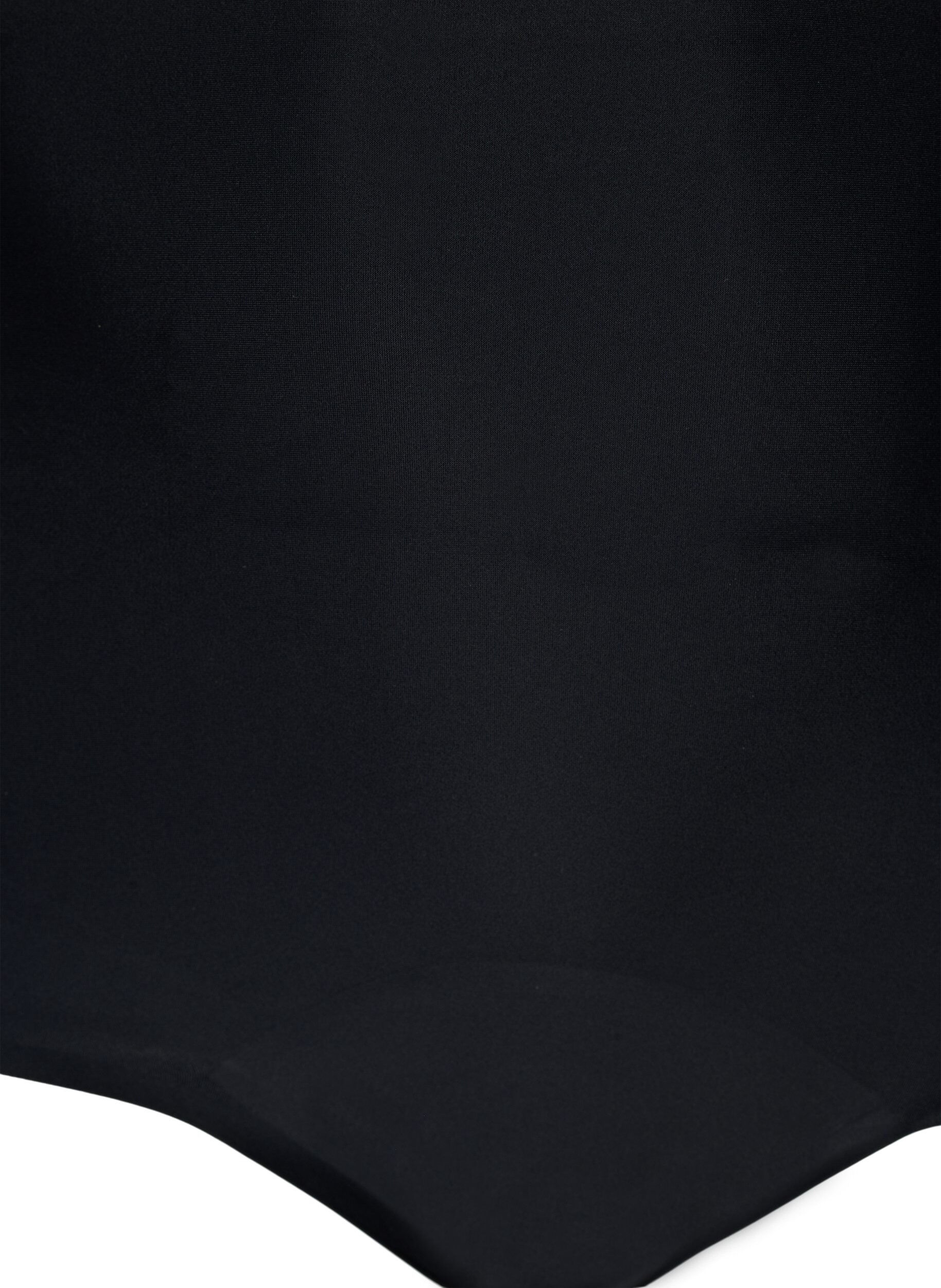 Zizzi Kuukautishousut superkorkealla vy&ouml;t&auml;r&ouml;ll&auml;, Black, Packshot image number 2