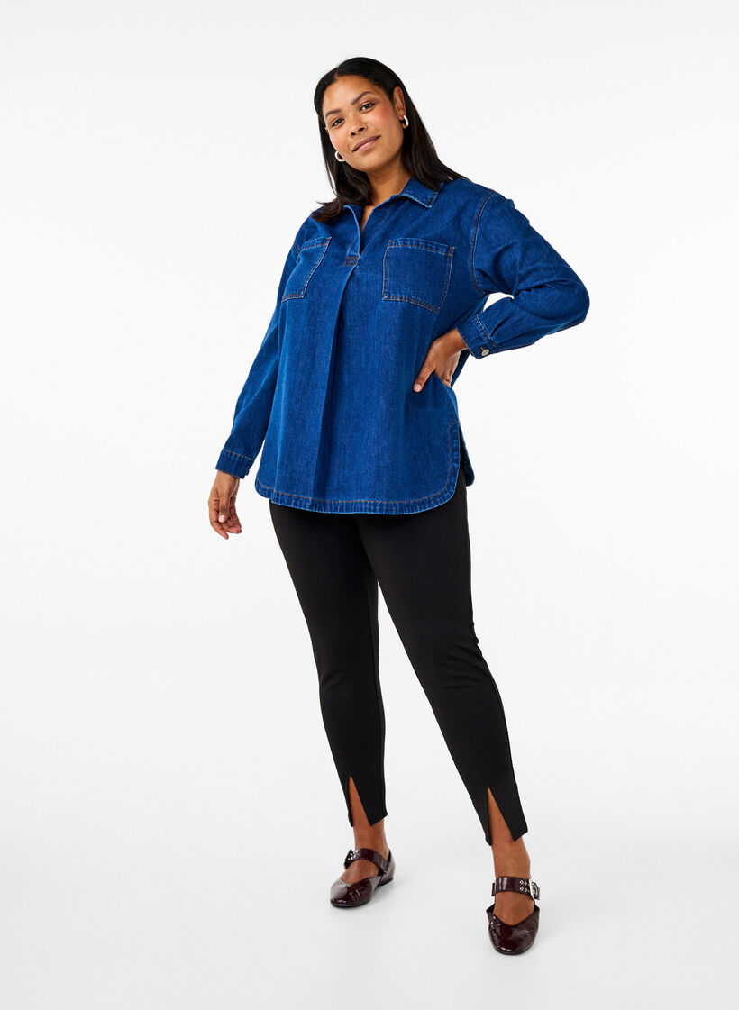 Viskoosileggingsit, joissa halkio edessä, Musta, Model image number 0