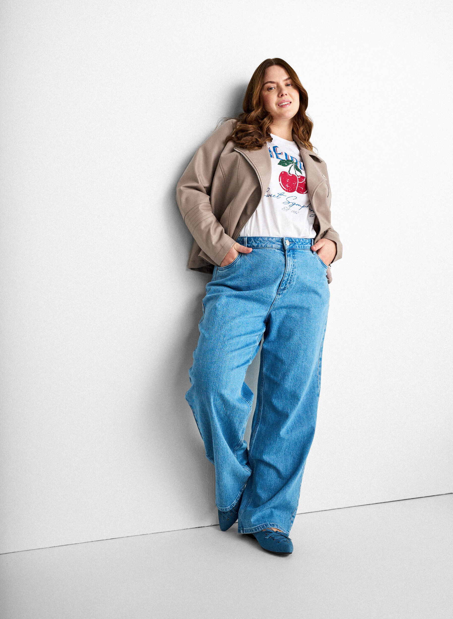 ZizziBiker-takki keinonahasta, Beige, Model image number 3
