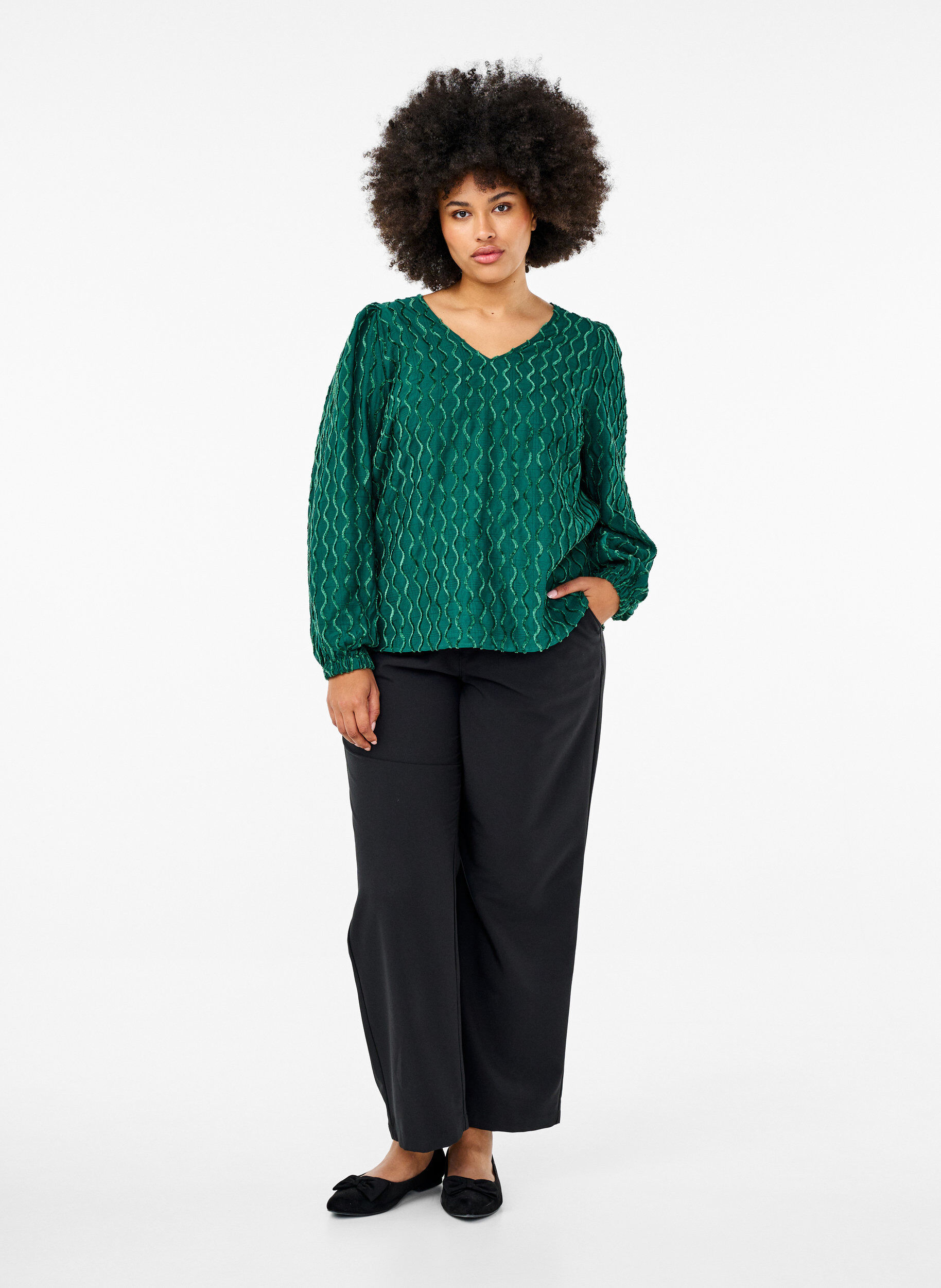 Zizzi Pitk&auml;hihainen kuviollinen pusero V-p&auml;&auml;ntiell&auml;, Rain Forest, Model image number 2