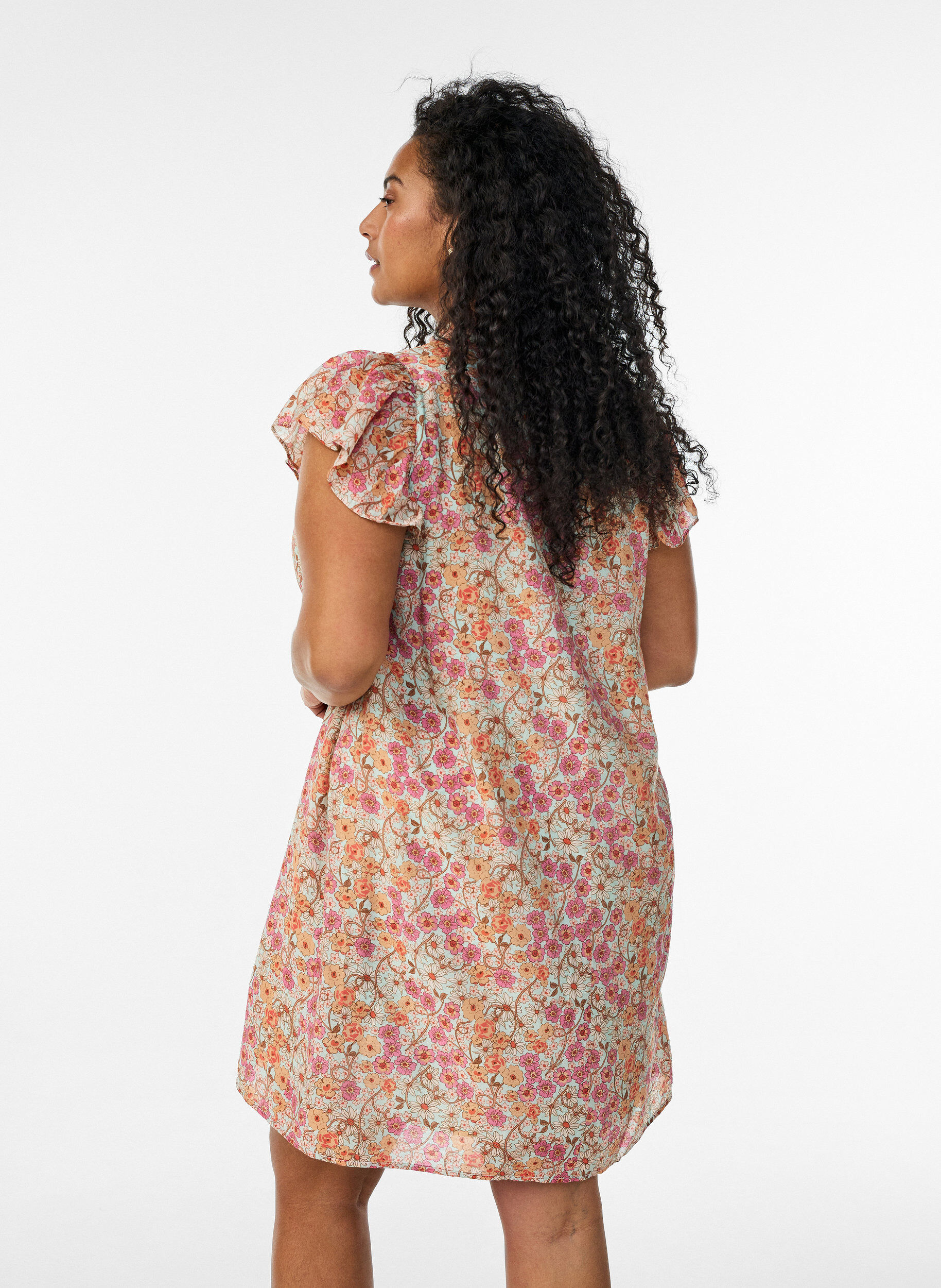 ZizziLyhyt viskoosimekko smokkirypytyksell&auml; ja kukkakuviolla, Oranssi, Model image number 2