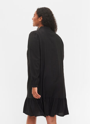 Viskoosinen paitamekko röyhelöreunuksella, Black, Model image number 1