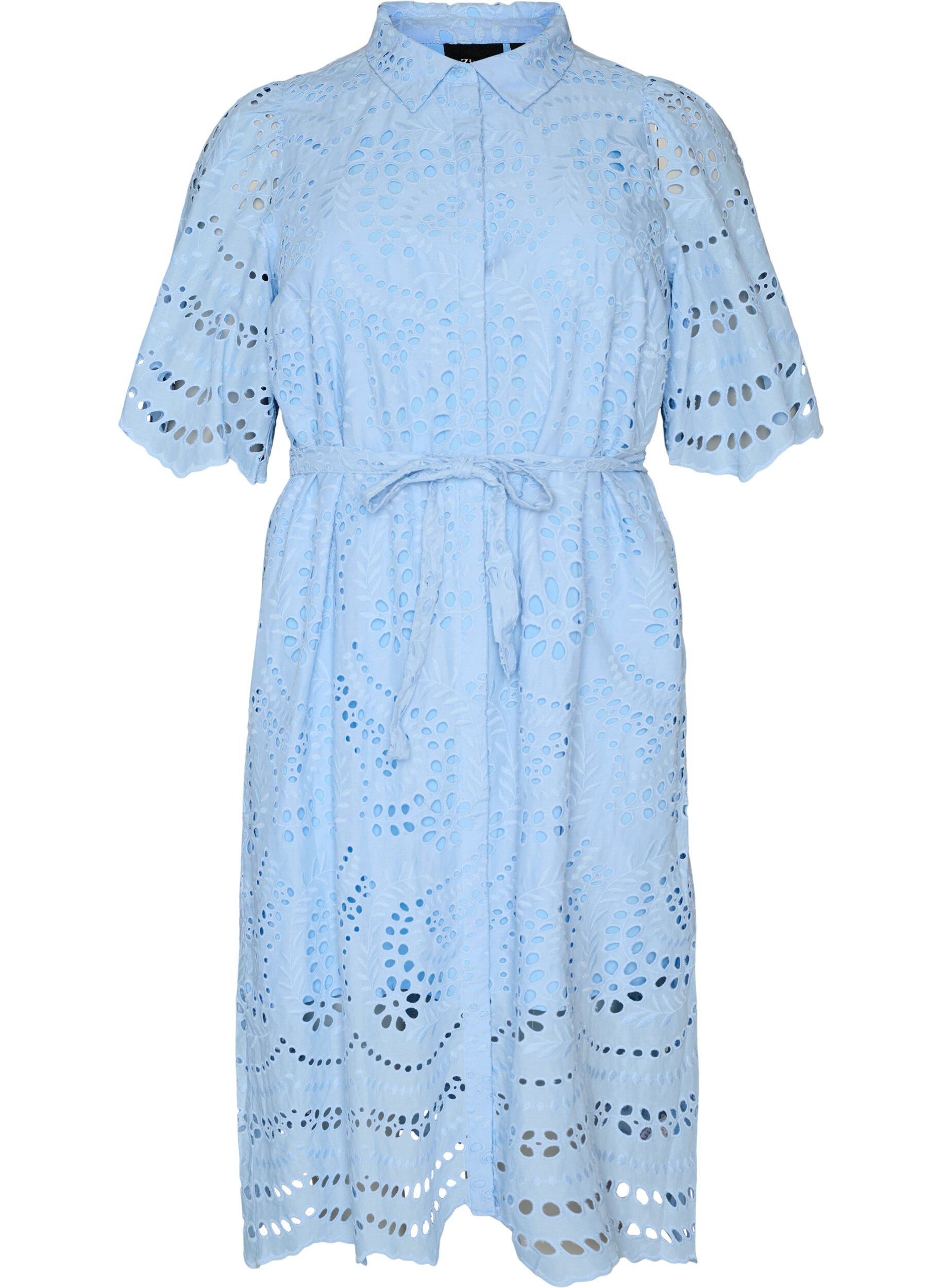 Paitamekko brodeerattua broderie anglaise -kangasta vy&ouml;ll&auml;
