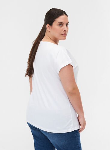 Ekologisesta puuvillasta valmistettu t-paita rintataskulla, Bright White, Model image number 1