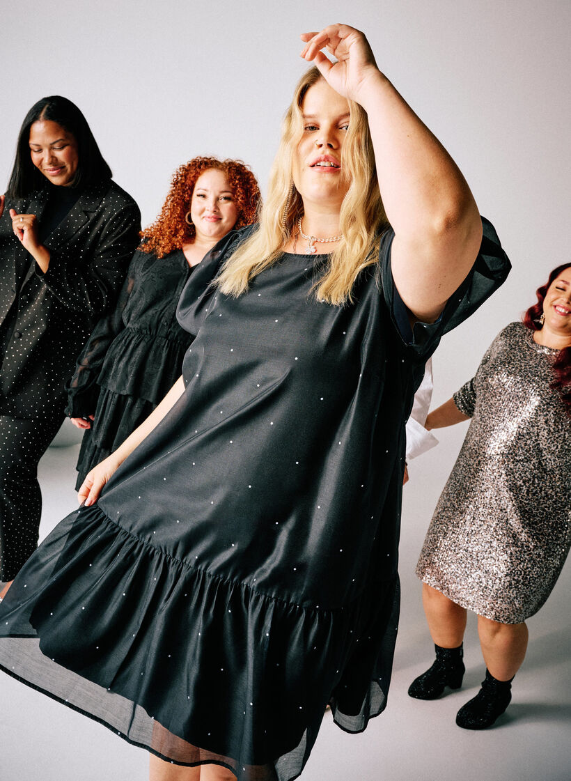 Polvipituinen juhlamekko läpikuultavilla hihoilla, Musta, Image image number 0