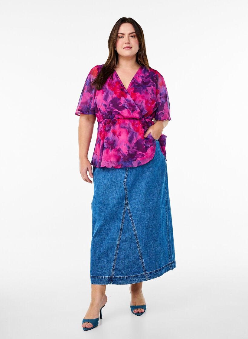 Kukkakuvioinen sifonkipusero lyhyillä hihoilla, Punainen, Model image number 1