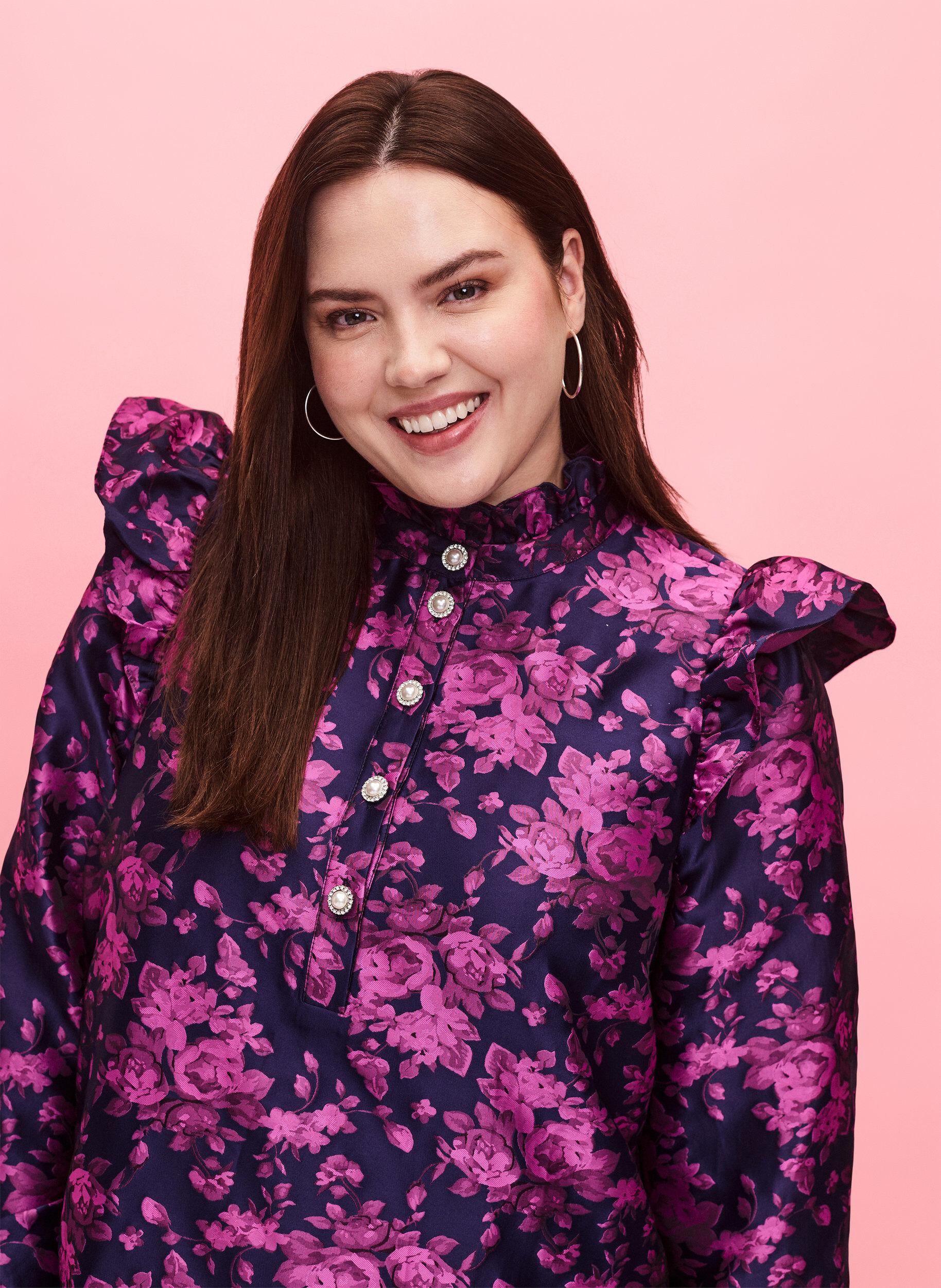 Zizzi Mekko r&ouml;yhel&ouml;yksityiskohdilla ja helminapeilla, Dark Blue Pink, Model image number 2