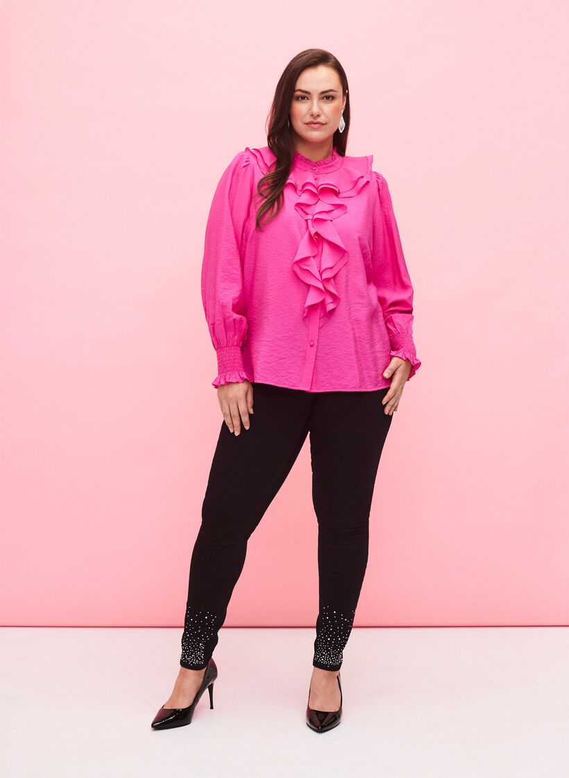 Korkeavyötäröiset Amy farkut strasseilla, Black, Model image number 0