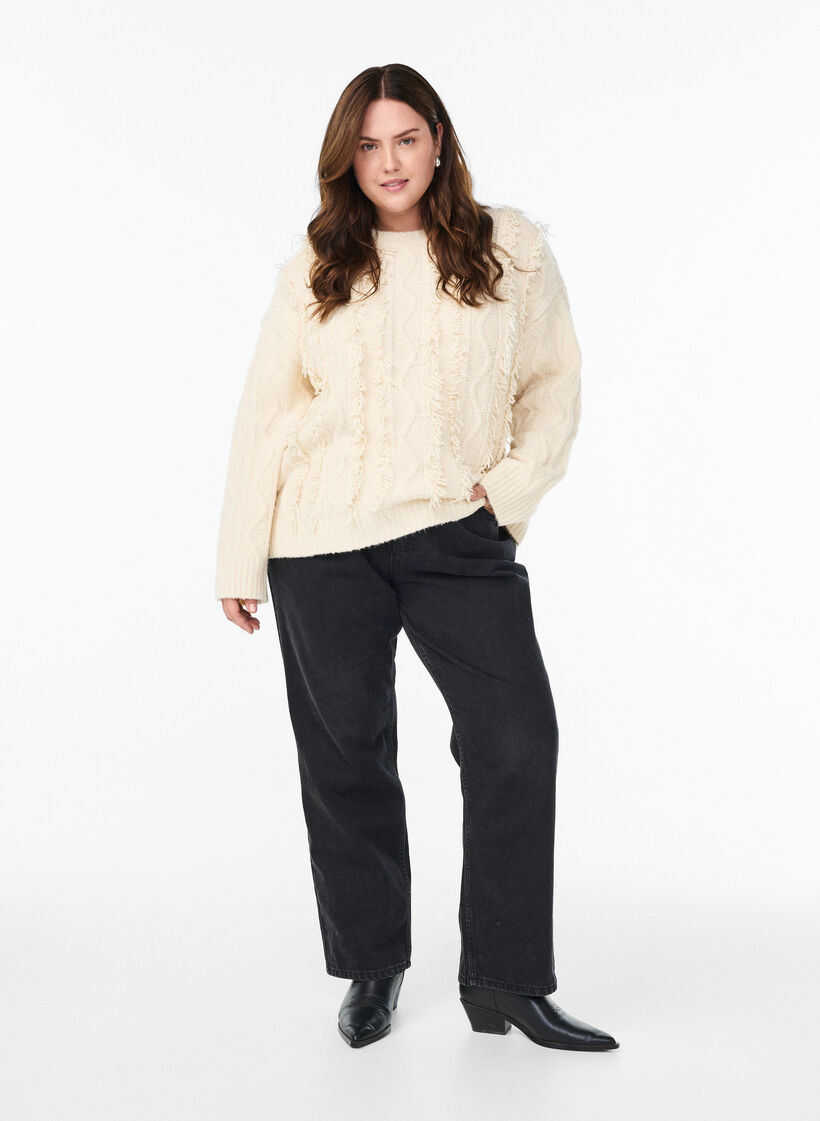 Pyöreäkauluksinen neule teksturoidulla kuosilla, Beige, Model