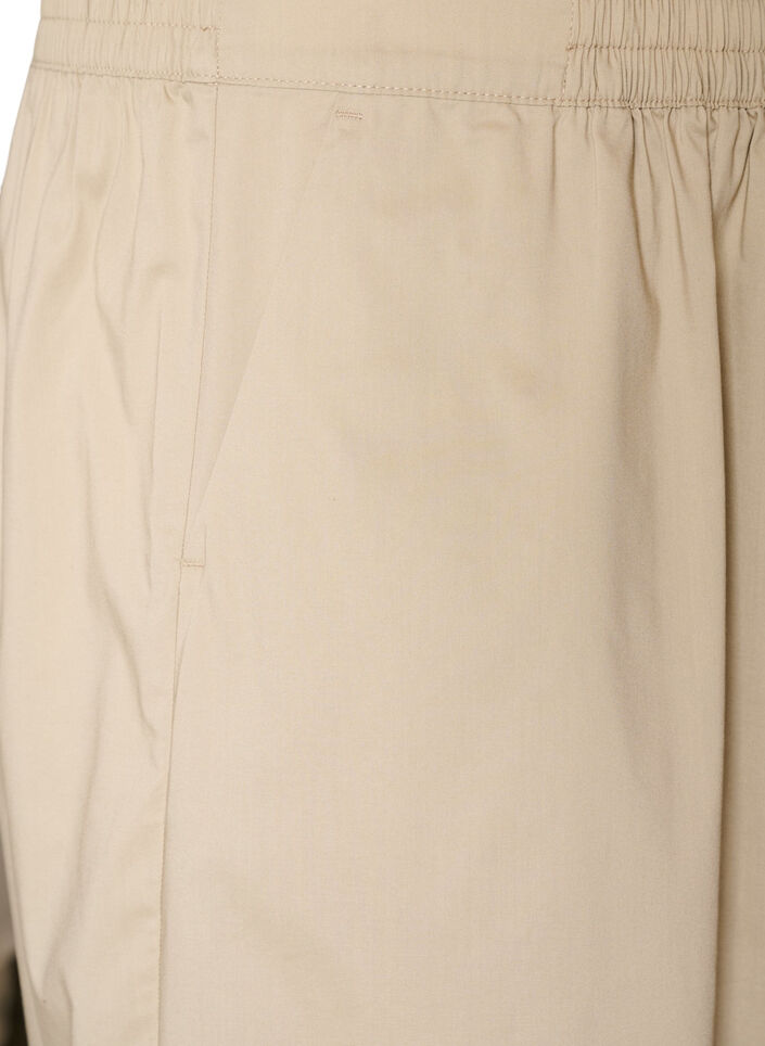 Ilmapallohousut taskuilla ja joustavalla vy&ouml;t&auml;r&ouml;ll&auml;, Beige, Packshot image number 2