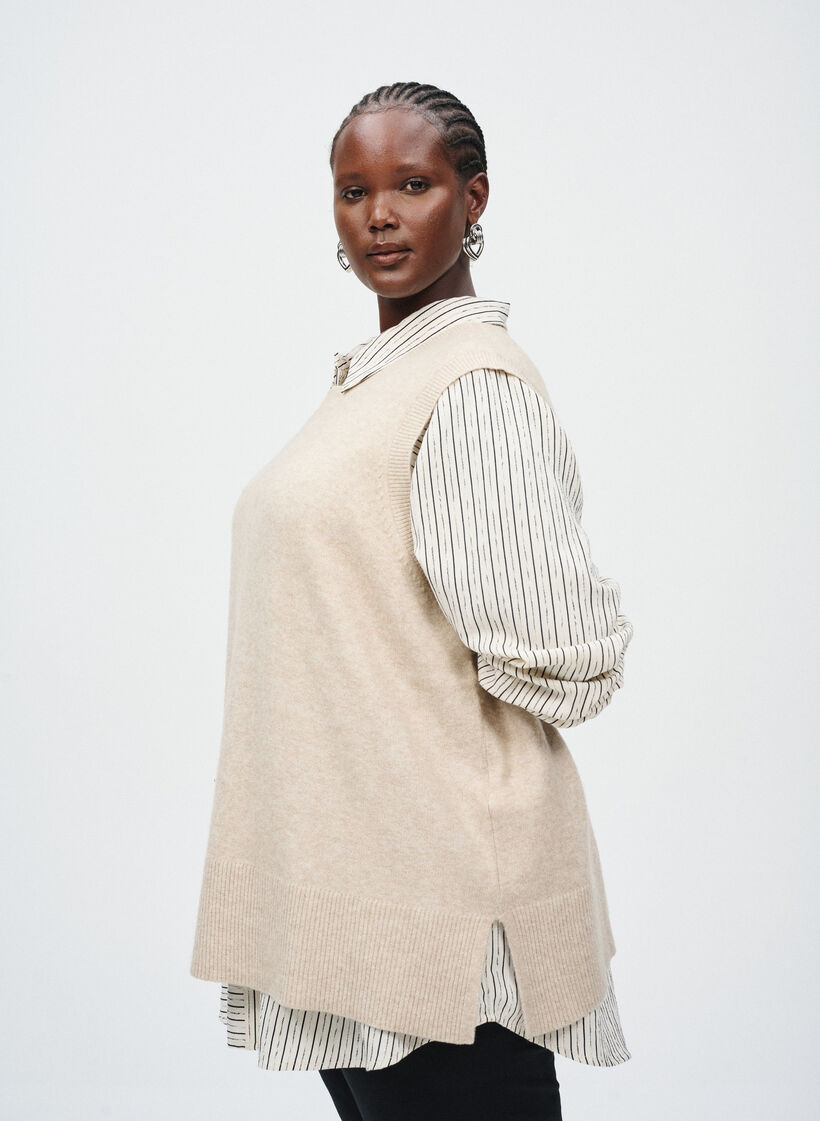 Neuleliivi, jossa on ribbireunat, Beige, Image image number 0