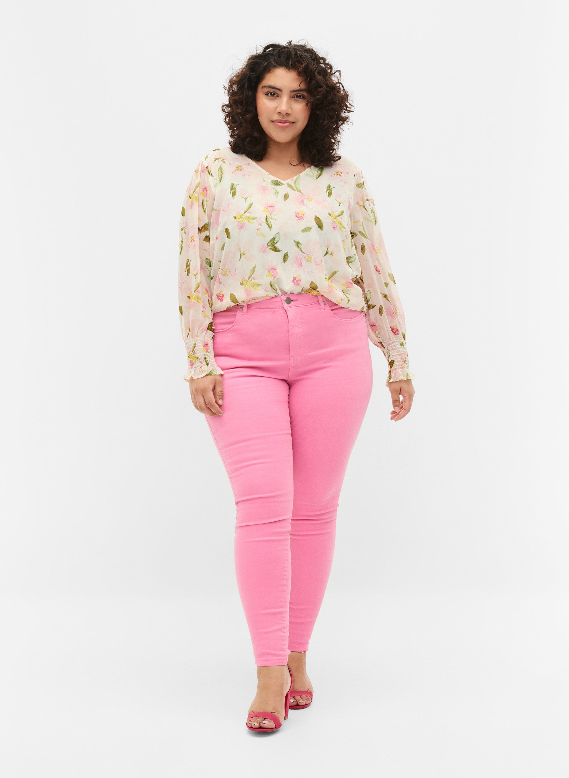 Zizzi Korkeavy&ouml;t&auml;r&ouml;iset Amy farkut super slim fit -mallissa, Rosebloom, Model image number 0