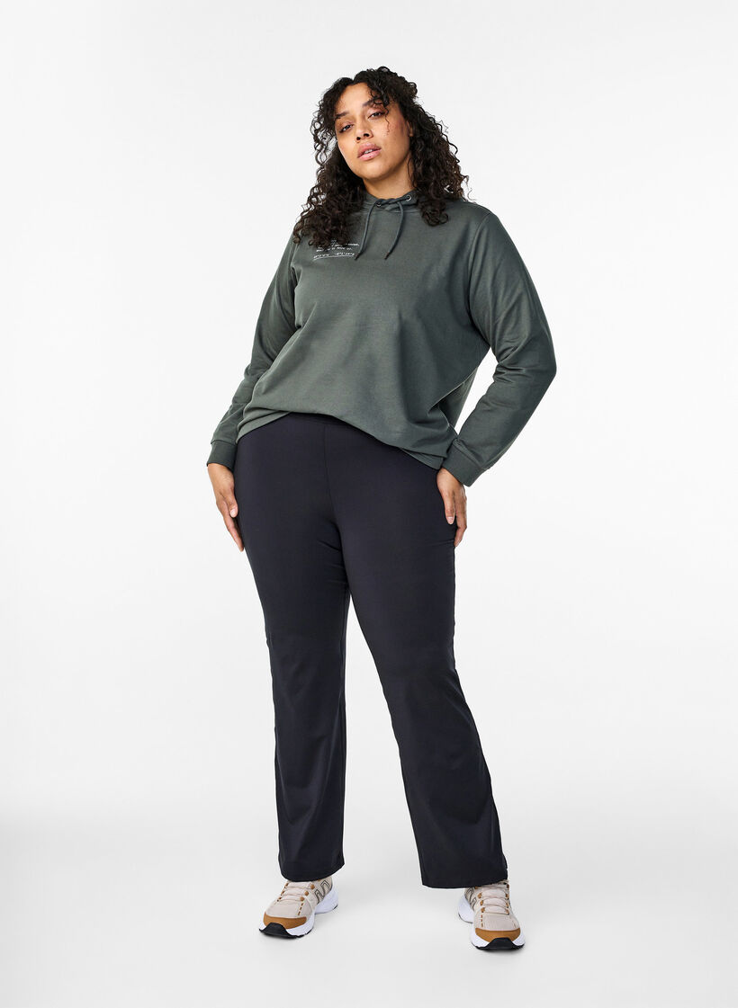 Huppari tekstipainatuksella, Urban Chic, Model image number 2