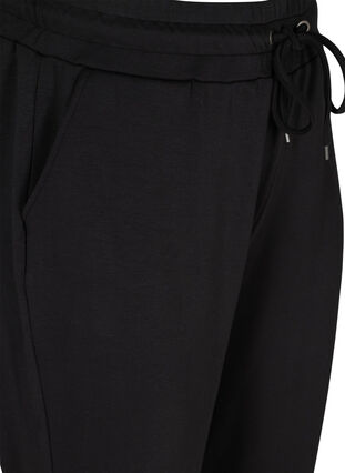 Verryttelyhousut taskuilla ja nyörillä, Black, Packshot image number 2