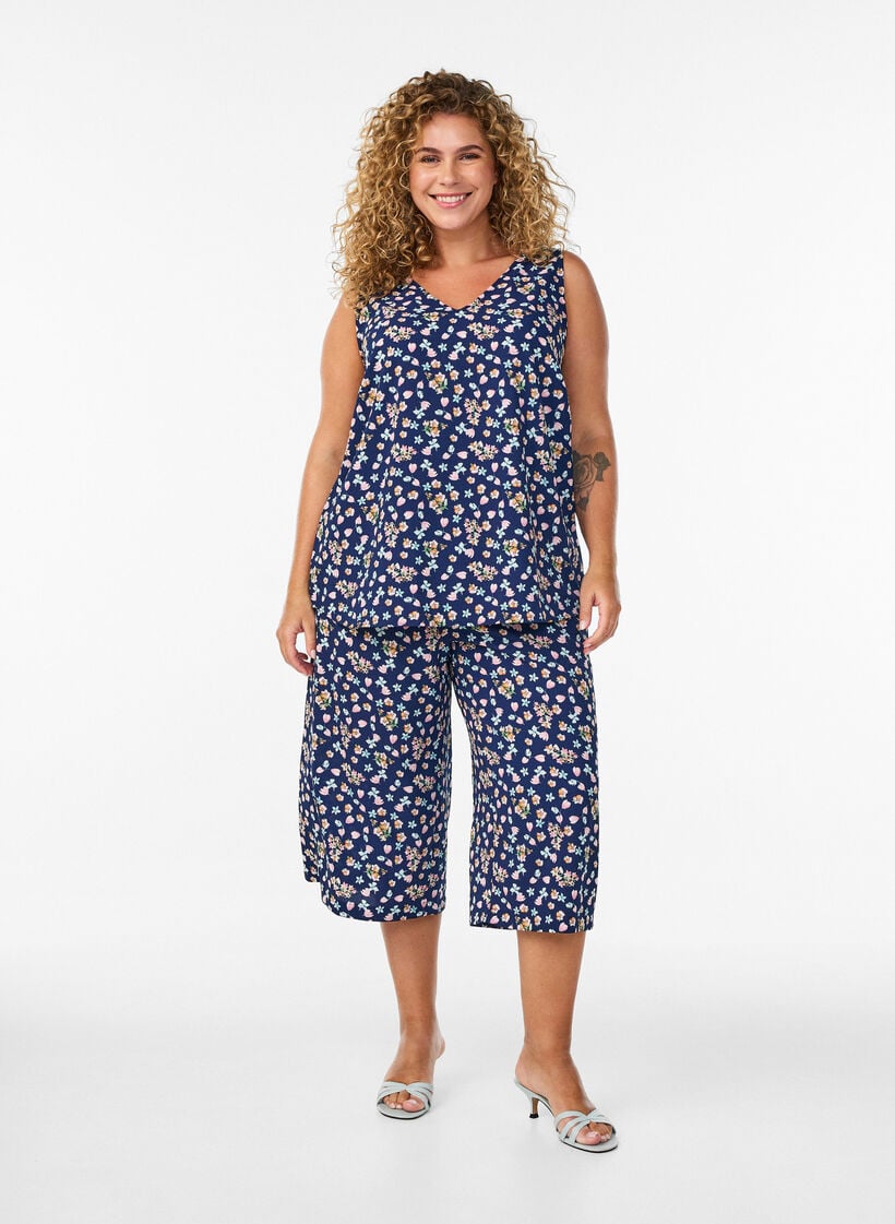 Printtitoppi v-p&auml;&auml;ntiell&auml;, Sininen, Model image number 1
