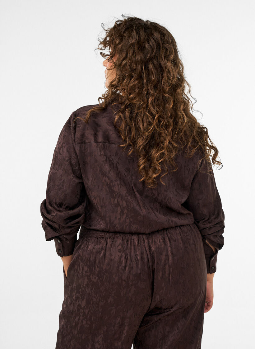 Paita samans&auml;vyisell&auml; paisley-kuviolla, Ruskea, Model image number 2