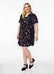 Lyhyt mekko kukkakuviolla, Musta, Model image number 1