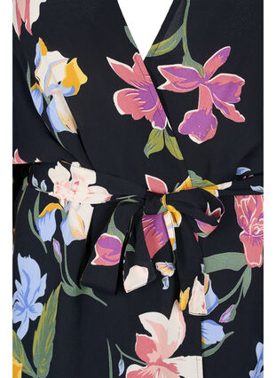 Kukallinen kimono viskoosista, Big Flower AOP, Packshot image number 2
