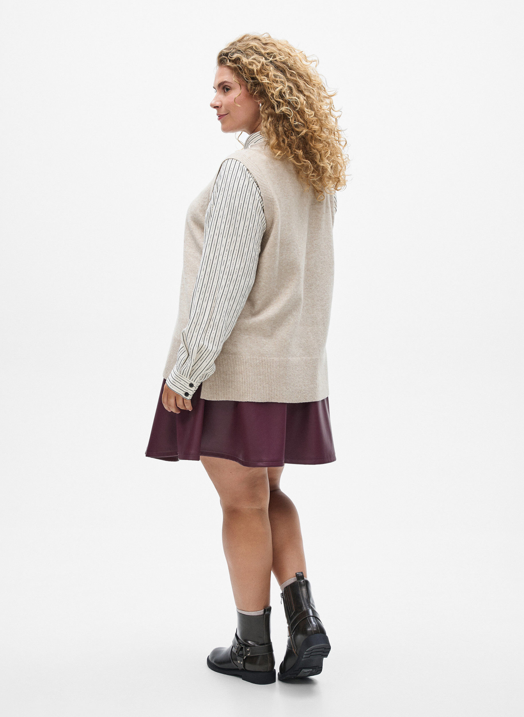 ZizziNeuleliivi, jossa on ribbireunat, Beige, Model image number 2