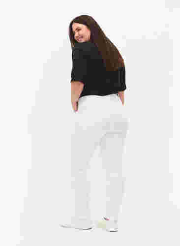 Slim fit Emily-farkut normaalilla vyötäröllä, White, Model image number 1