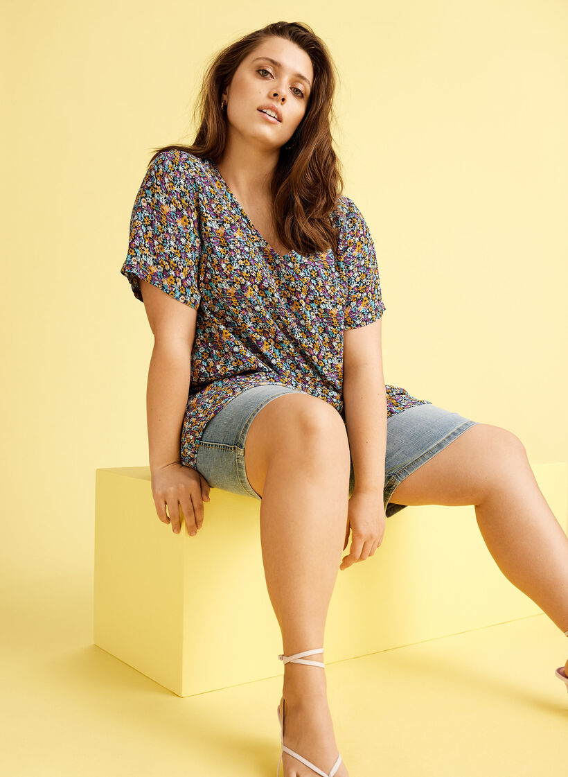 Kukallinen viskoositunika lyhyillä hihoilla , Ditsy AOP, Image image number 0