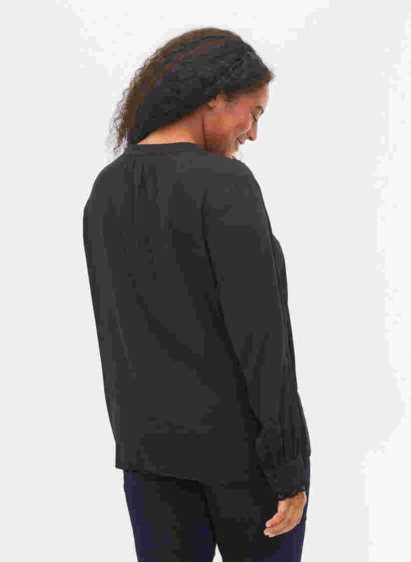 Pitkähihainen pusero v-pääntiellä, Black, Model image number 1