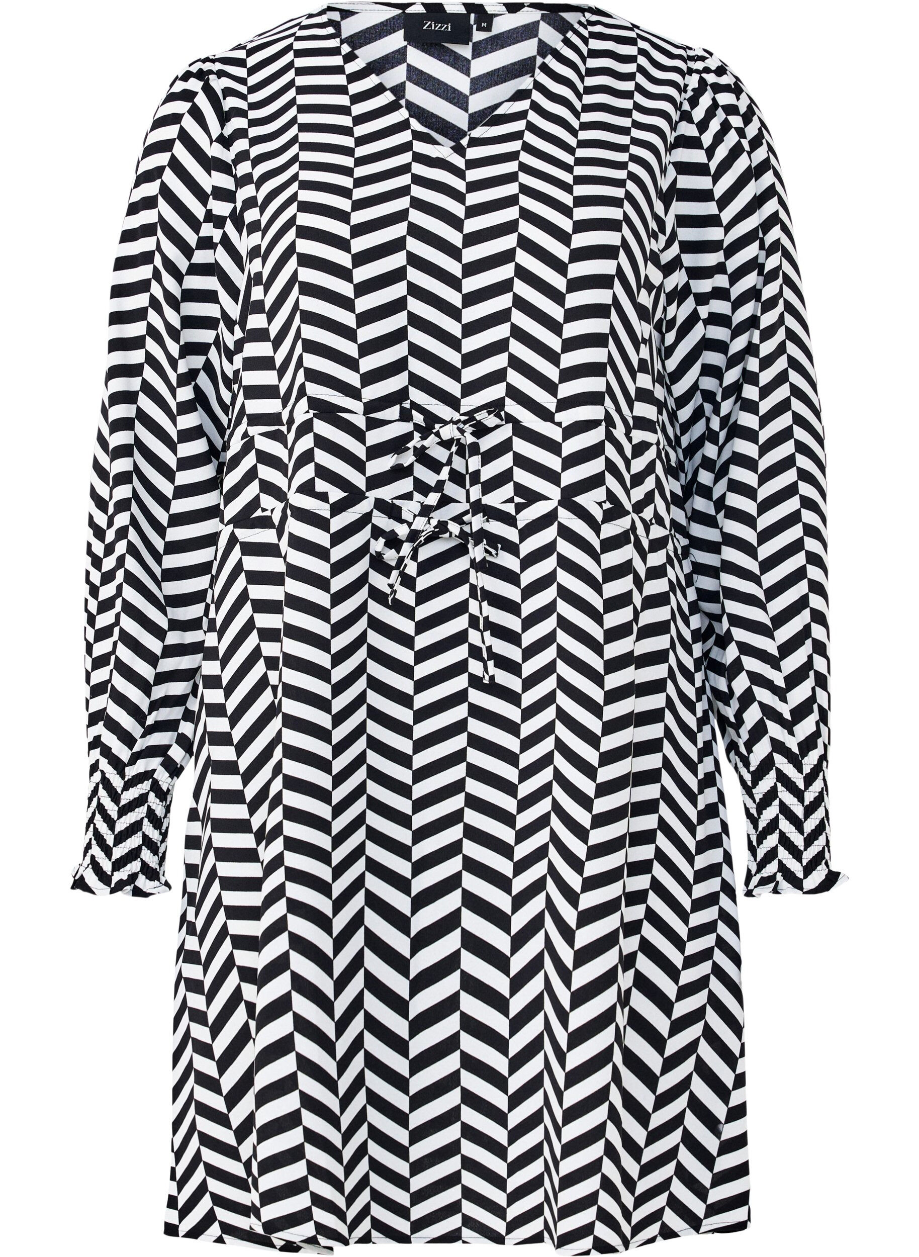 Zizzi Mekko, jossa on solmittavat vy&ouml;t&auml;r&ouml;nauhat, Musta, Packshot image number 0