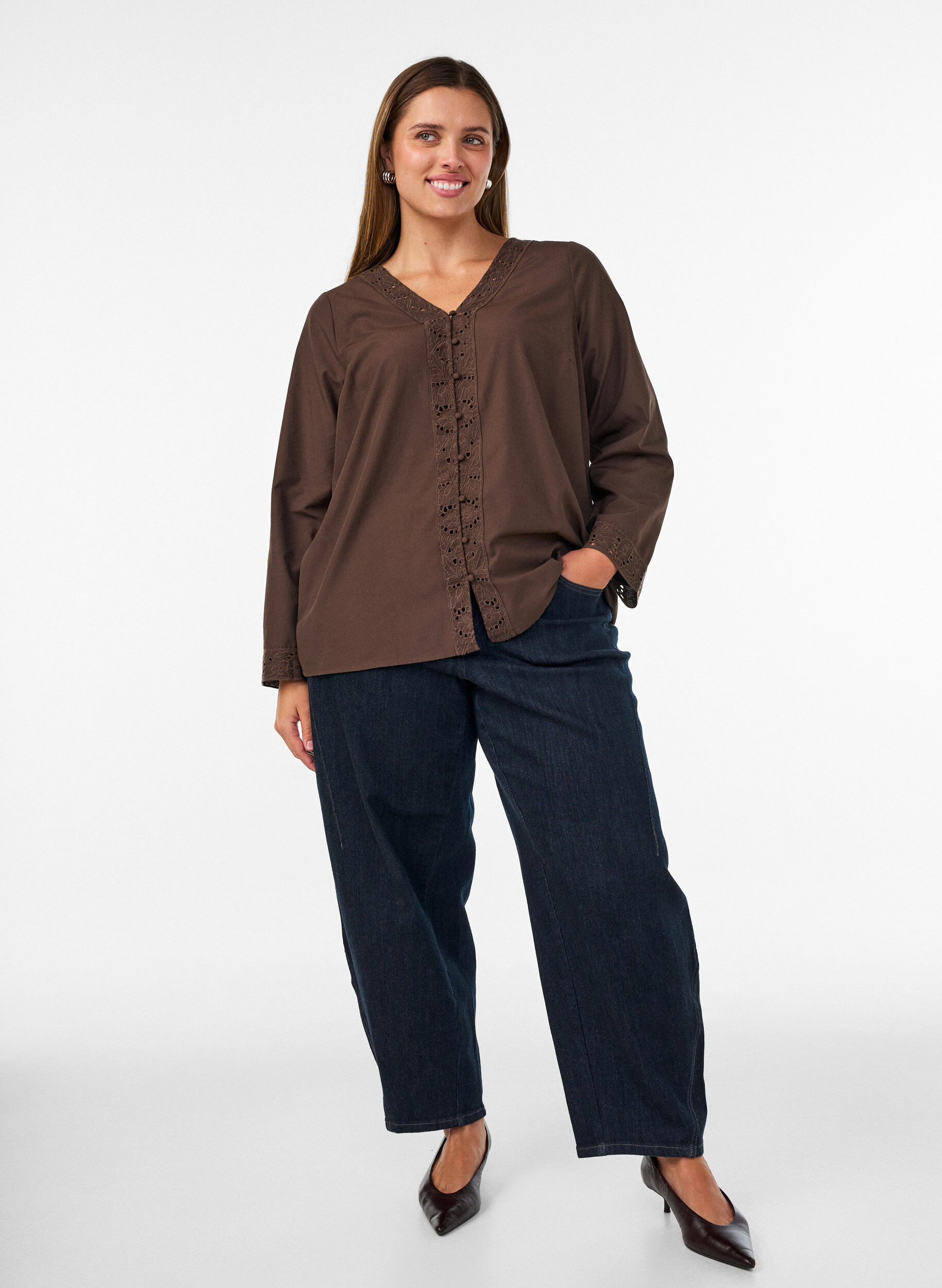 ZizziPaitapusero reik&auml;kirjailulla, Ruskea, Model image number 1