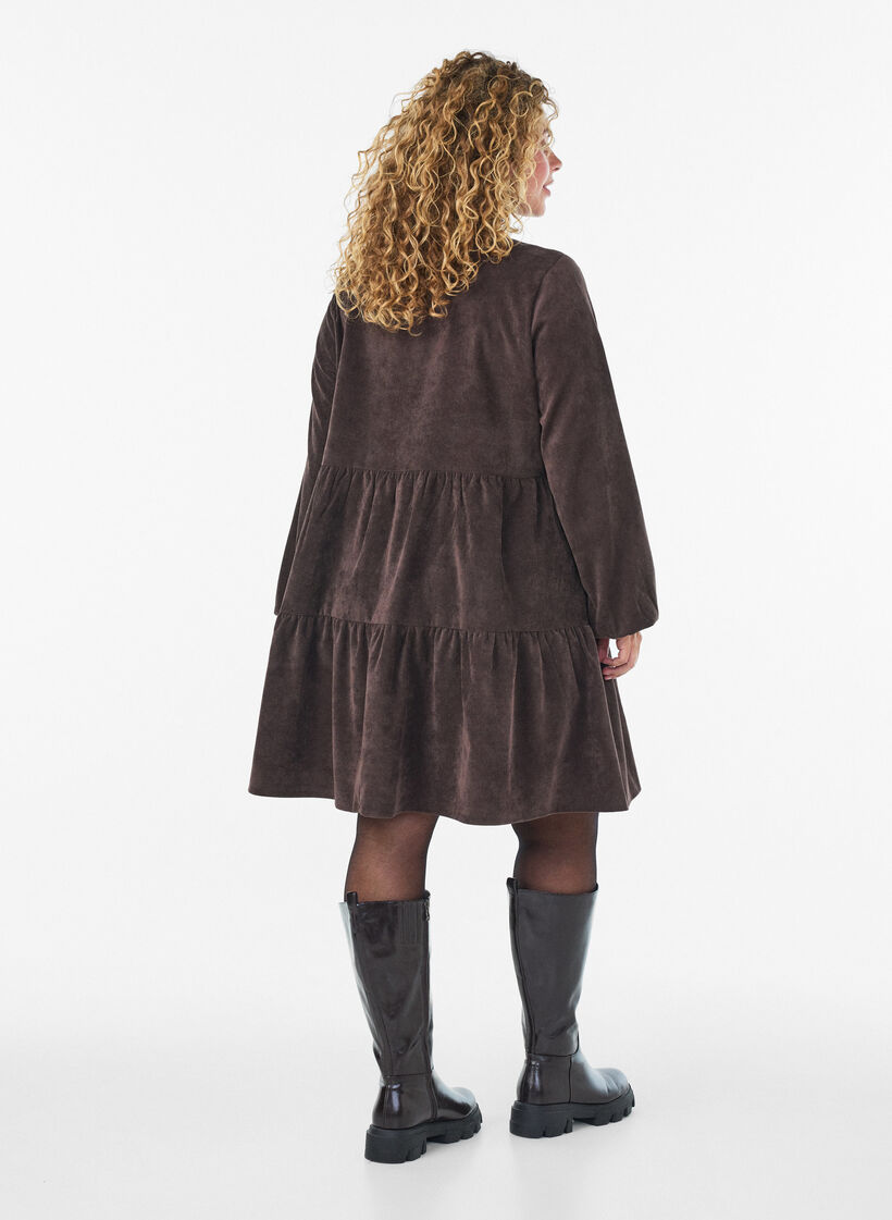 Vakosamettimekko A-linjalla ja pystykauluksella, Ruskea, Model image number 2