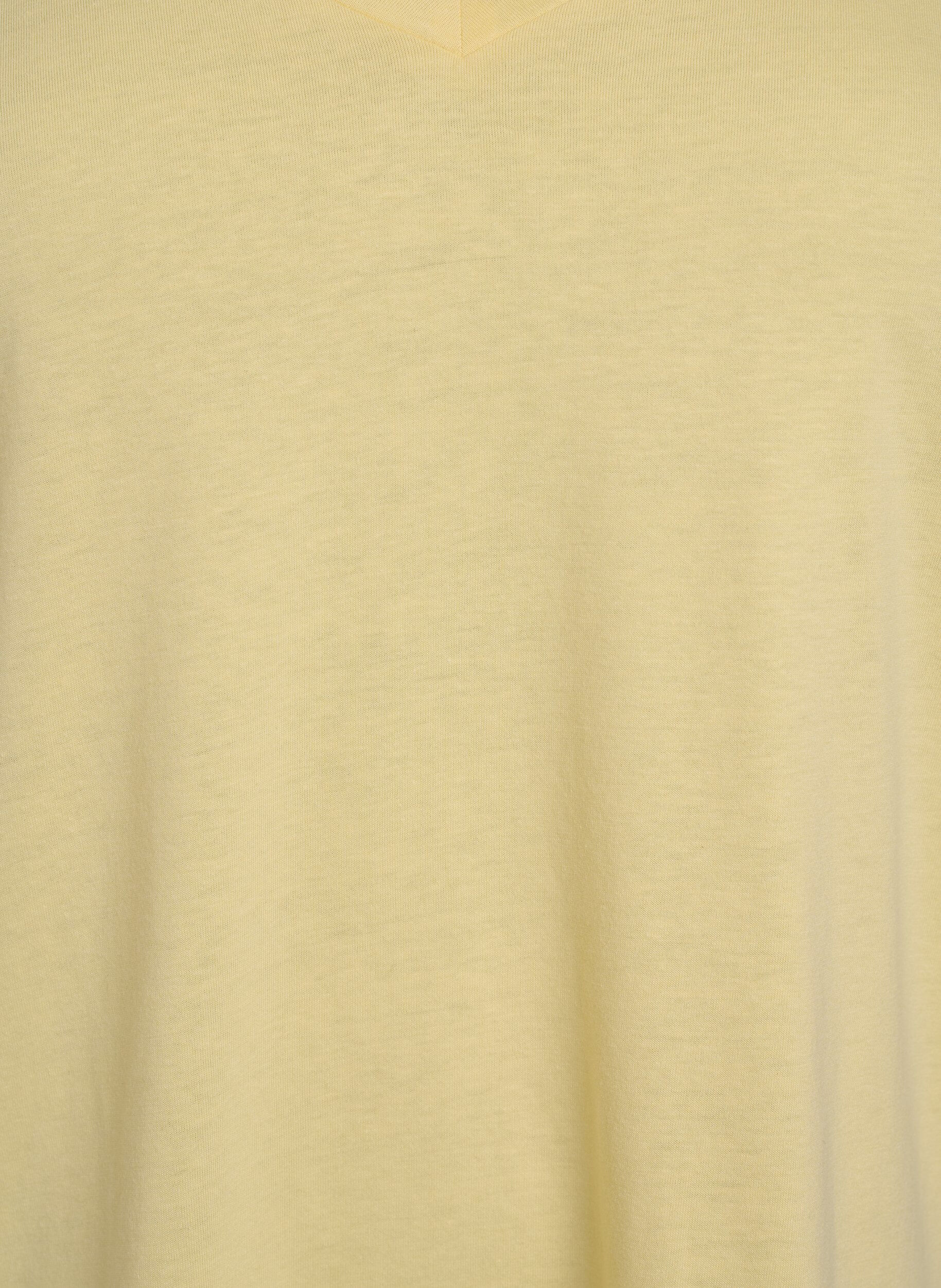 Zizzi Lyhythihainen V-kaula-aukkoinen t-paita, Keltainen, Packshot image number 2