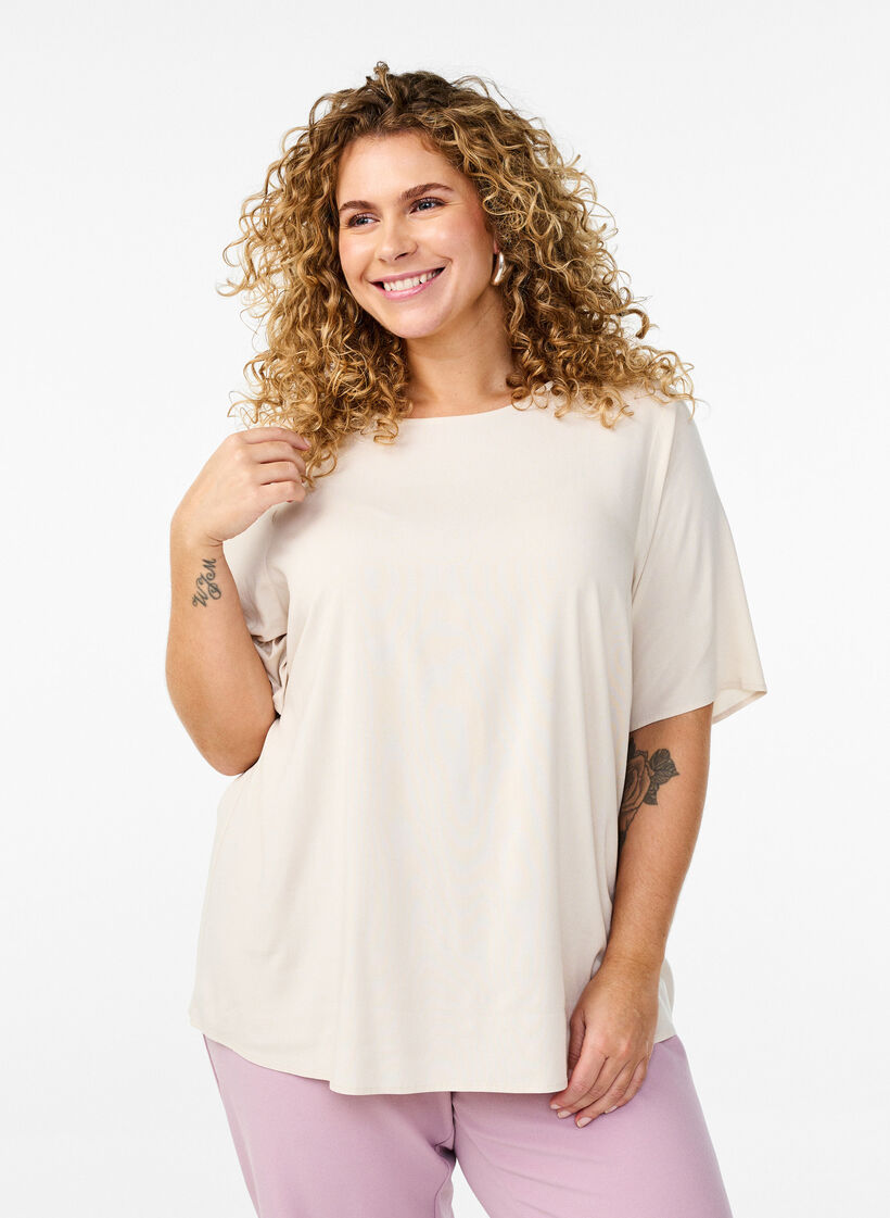 Lyhythihainen kudottu pusero, jossa on py&ouml;re&auml; p&auml;&auml;ntie, Beige, Model image number 0