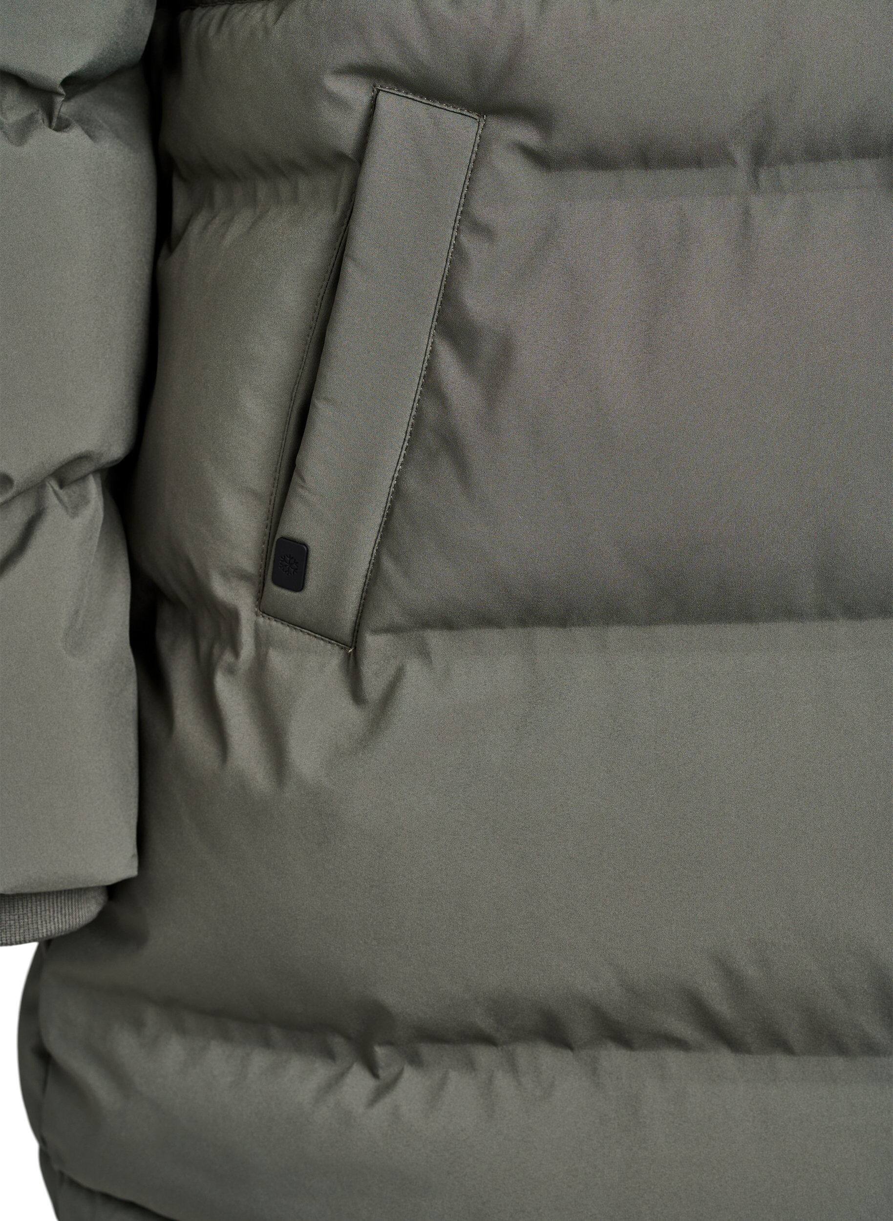 Zizzi Polvipituinen toppatakki s&auml;&auml;dett&auml;v&auml;ll&auml; vy&ouml;t&auml;r&ouml;ll&auml;, Harmaa, Packshot image number 3