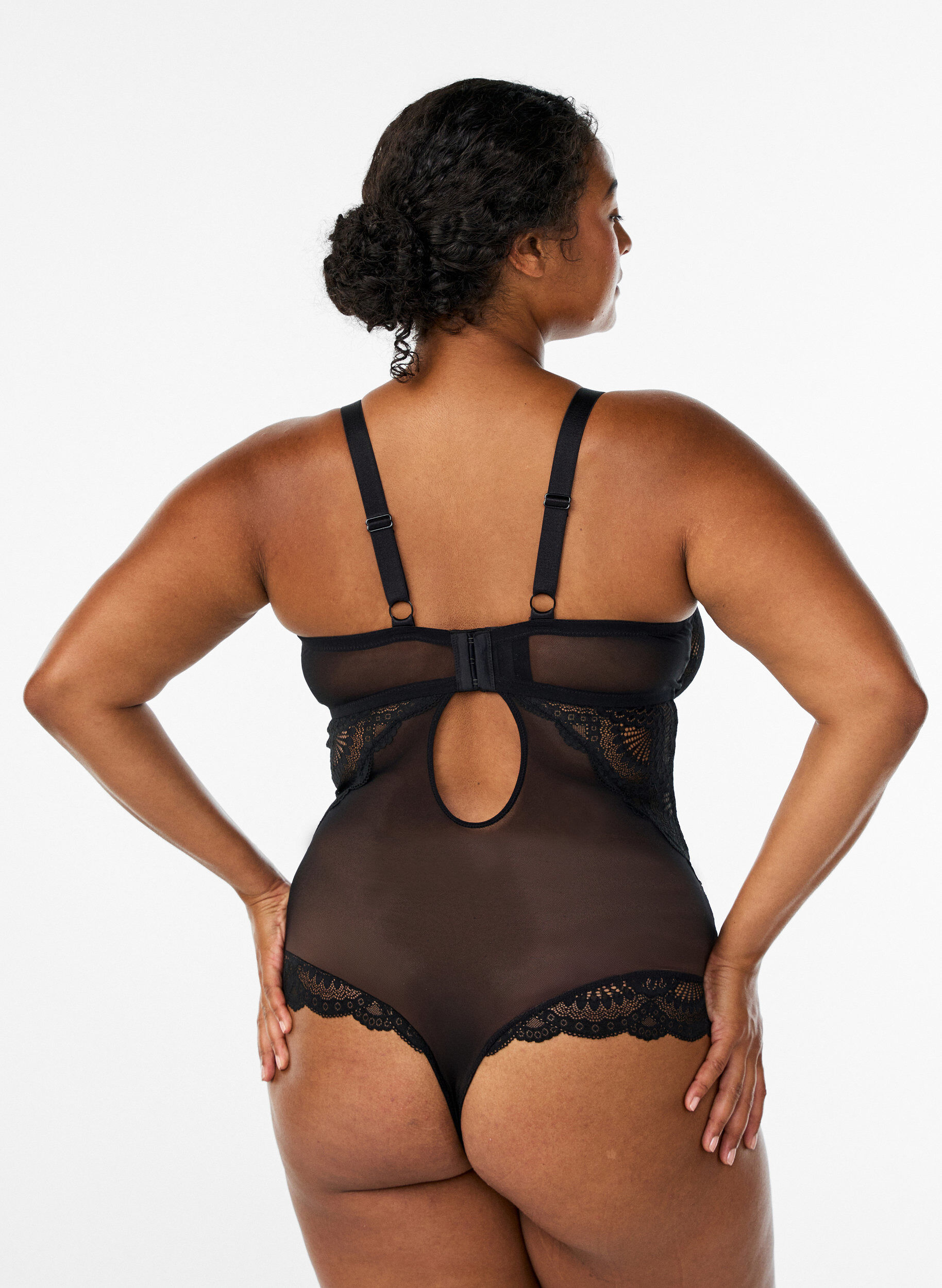 ZizziPitsibody ny&ouml;ritysyksityiskohdilla, Musta, Model image number 1