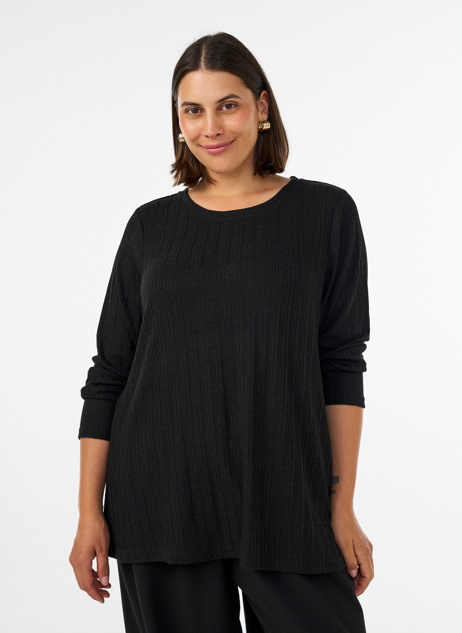 ZizziJerseypusero ribatulla rakenteella ja pitkill&auml; hihoilla, Musta, Model image number 0