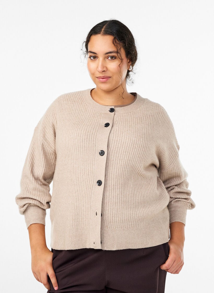 Ribbineuloksesta valmistettu neuletakki napeilla, Beige, Model image number 0