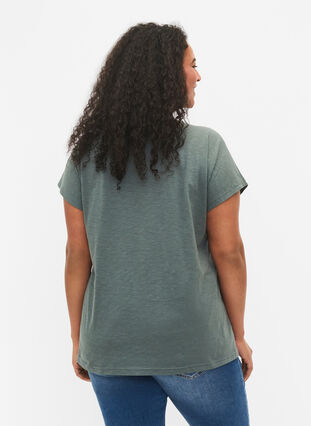 Puuvillainen t-paita lehtiprintillä, Balsam Green Leaf, Model image number 1
